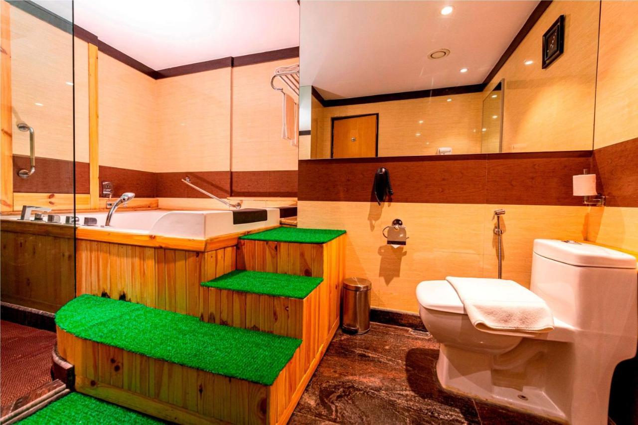 Hotel Ramada Neemrana Zewnętrze zdjęcie