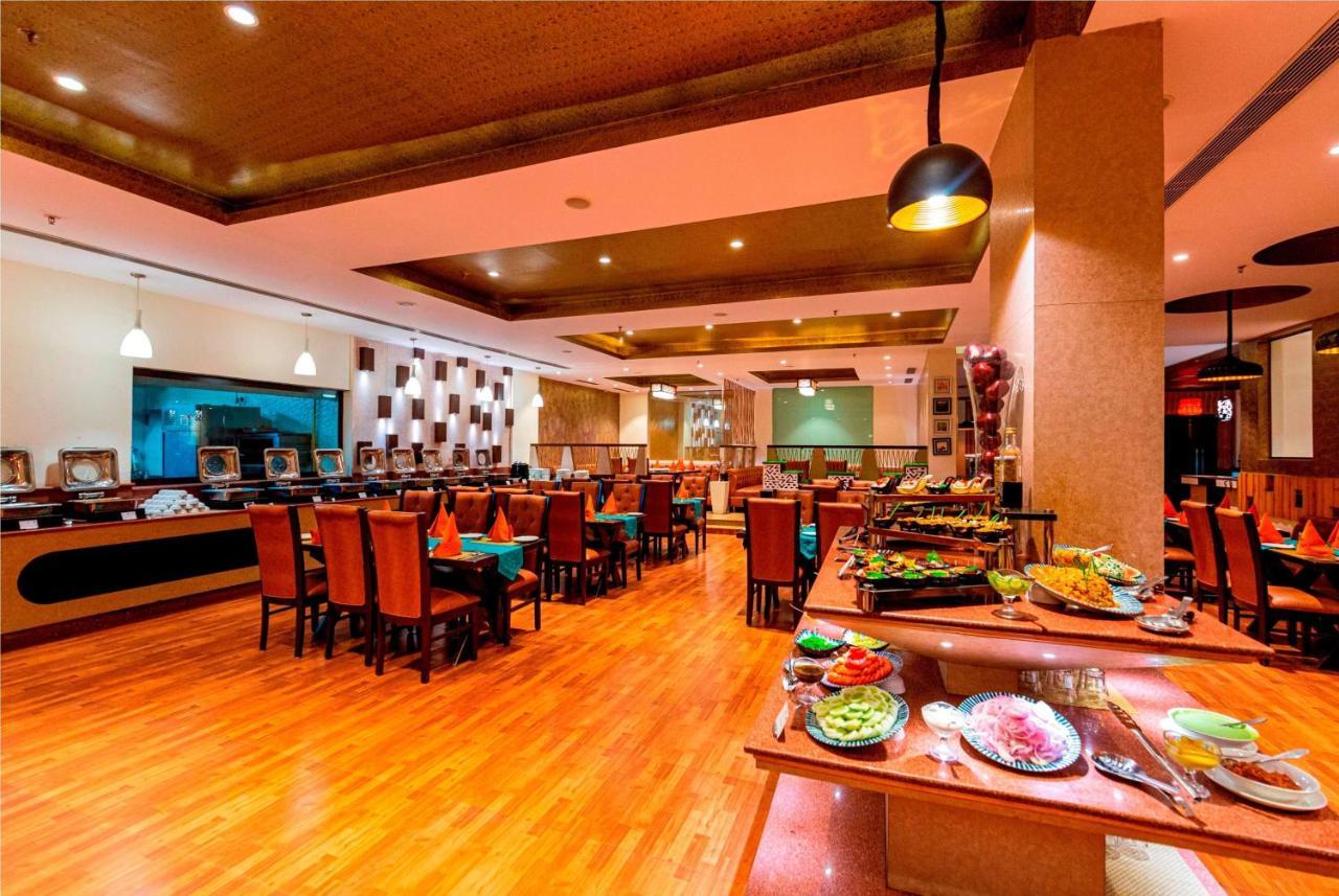 Hotel Ramada Neemrana Zewnętrze zdjęcie