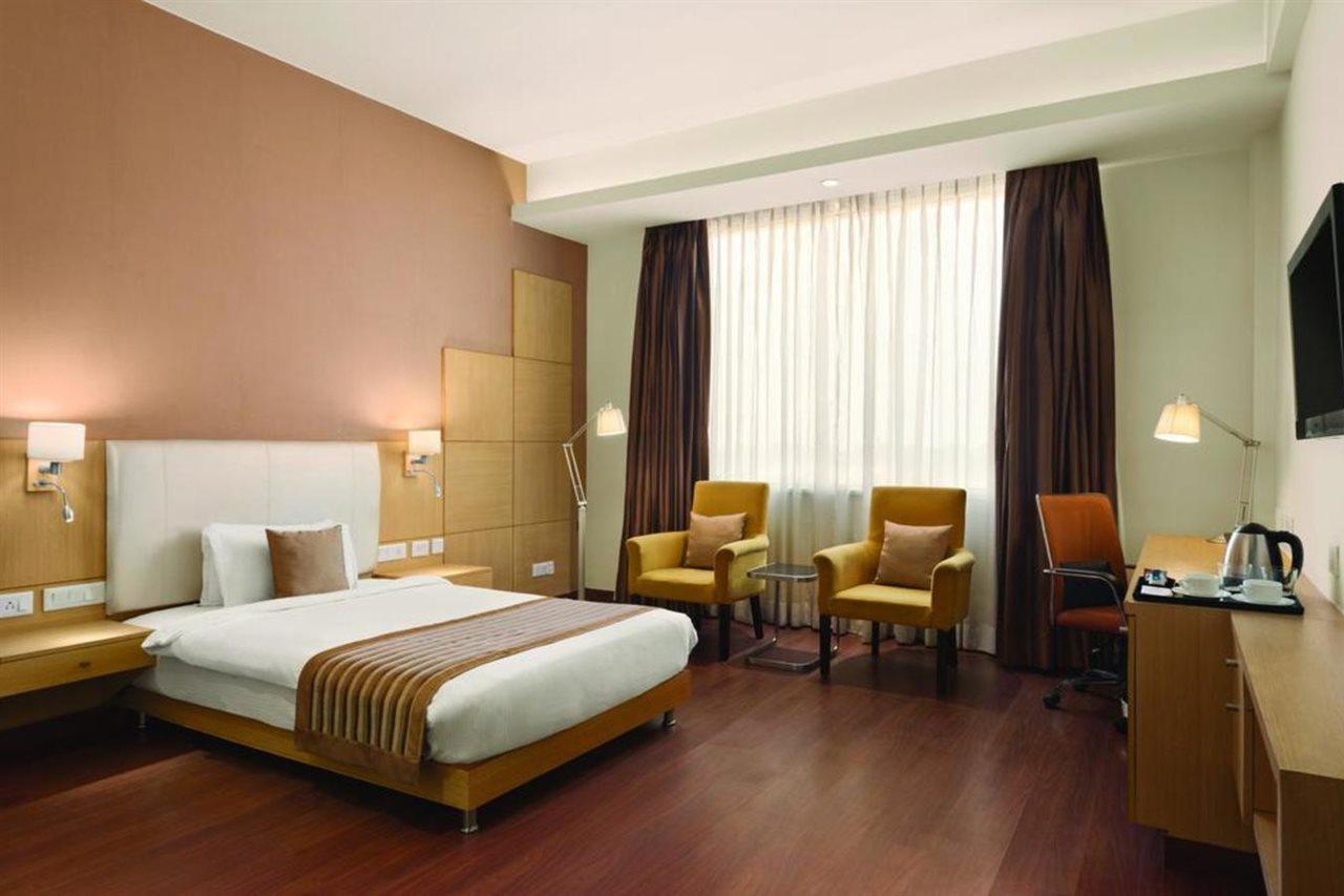 Hotel Ramada Neemrana Zewnętrze zdjęcie