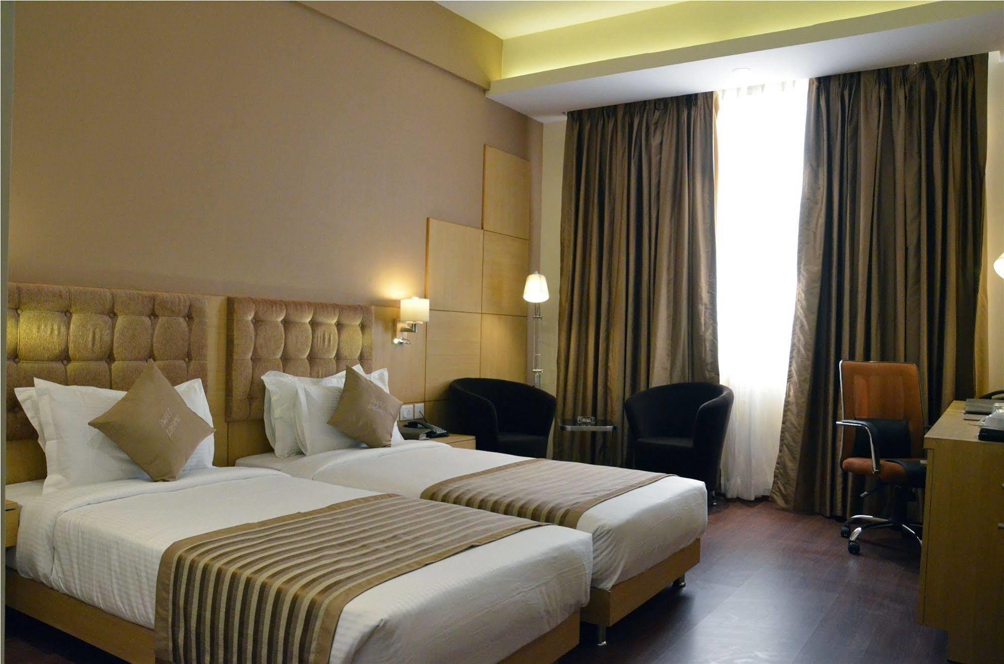 Hotel Ramada Neemrana Zewnętrze zdjęcie