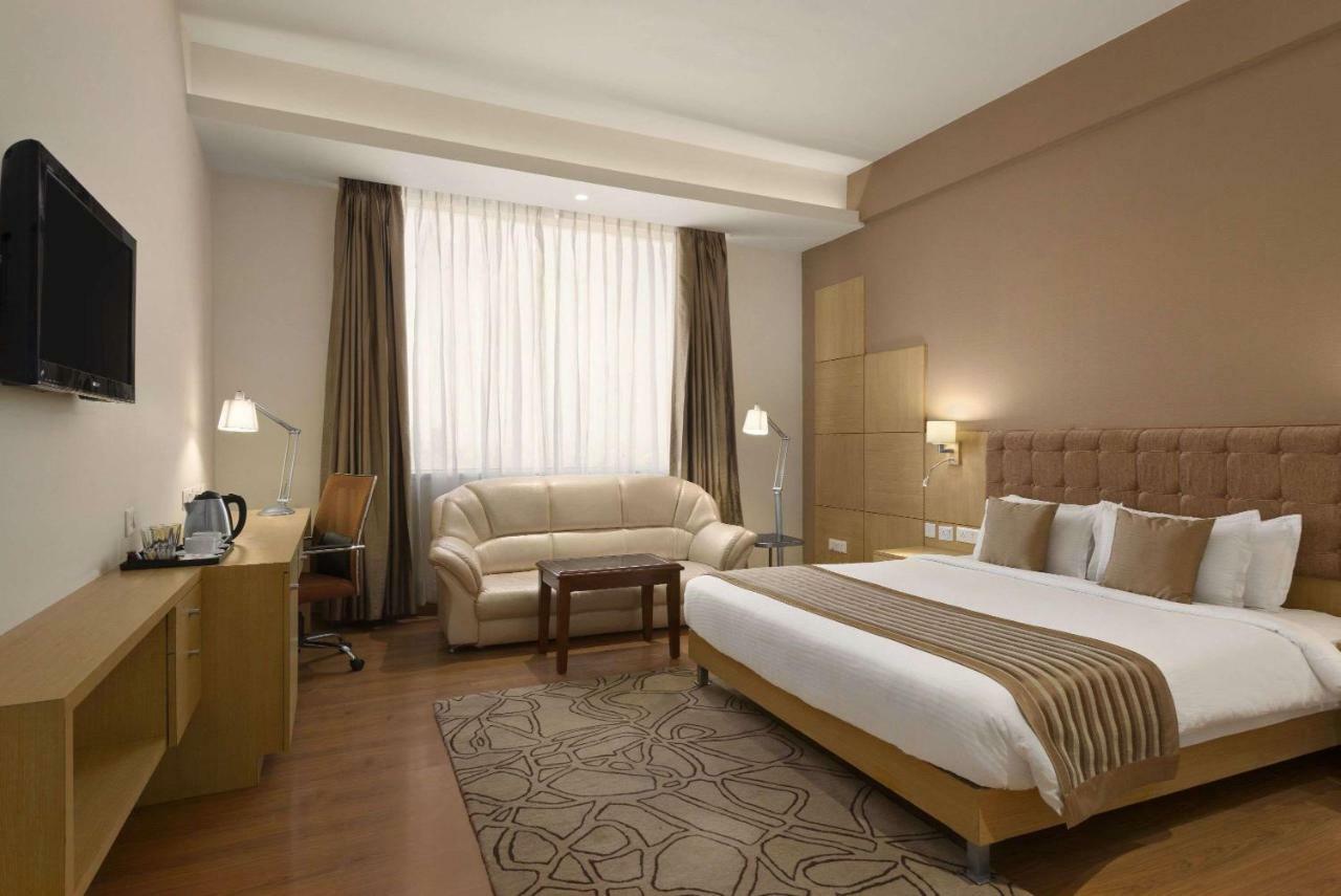 Hotel Ramada Neemrana Zewnętrze zdjęcie
