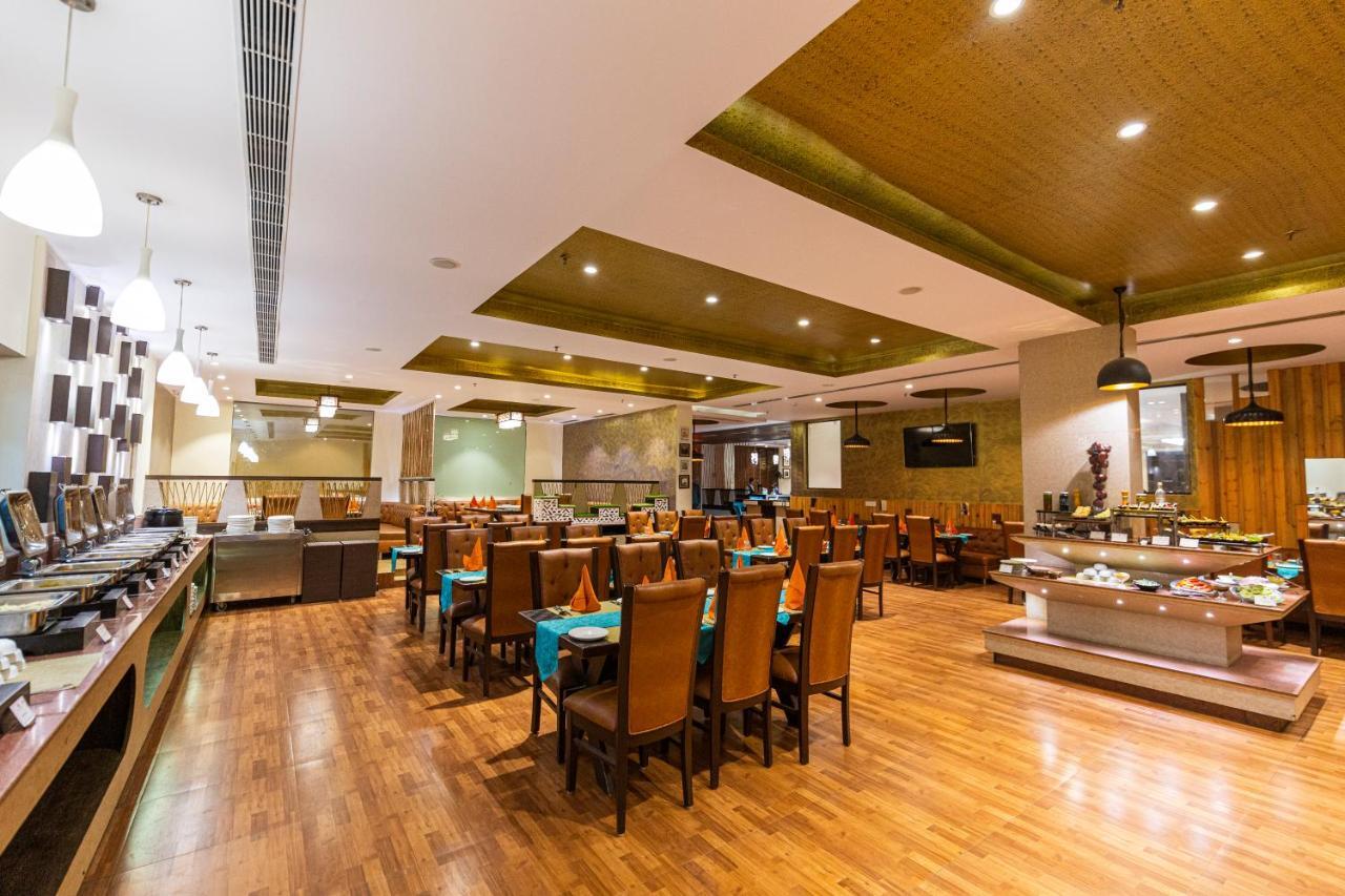 Hotel Ramada Neemrana Zewnętrze zdjęcie