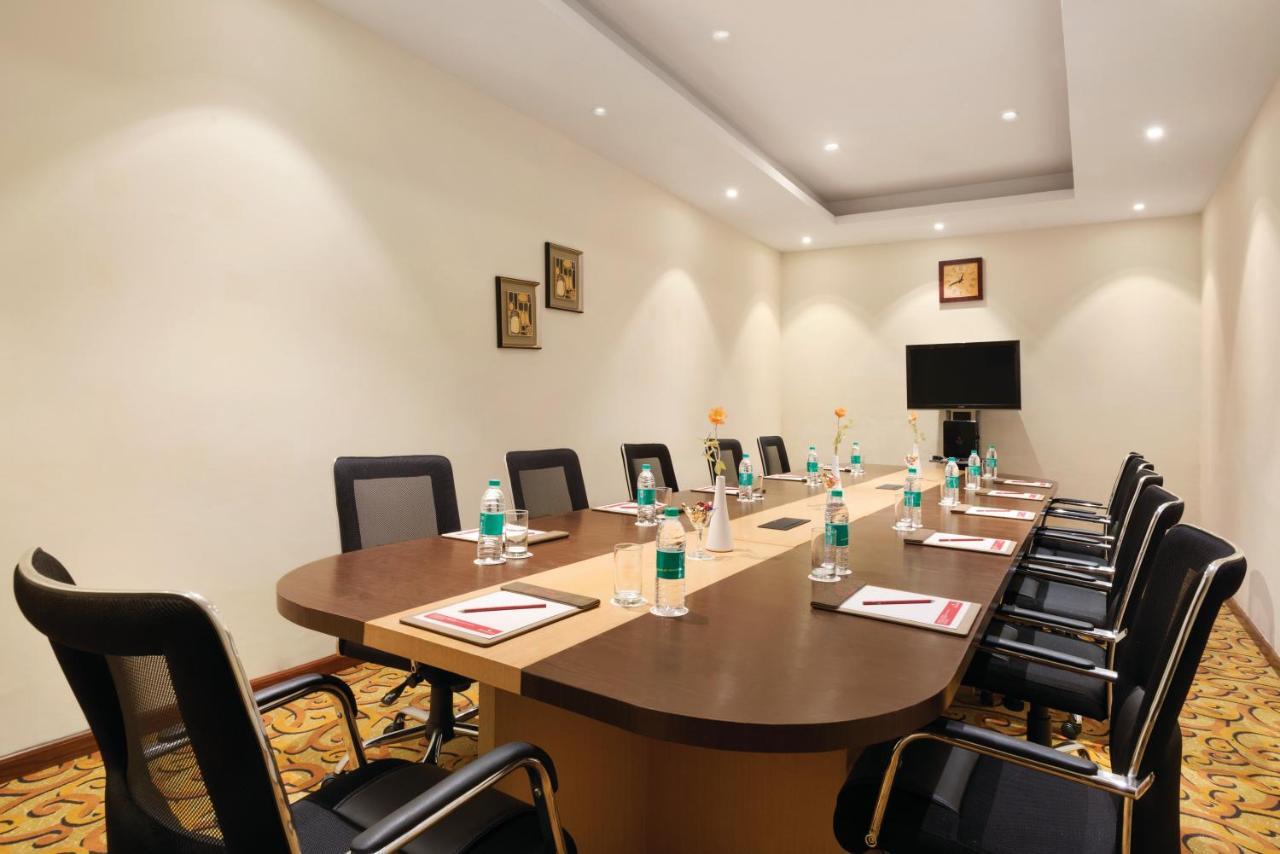 Hotel Ramada Neemrana Zewnętrze zdjęcie