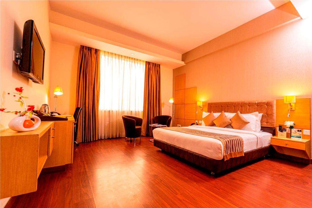 Hotel Ramada Neemrana Zewnętrze zdjęcie