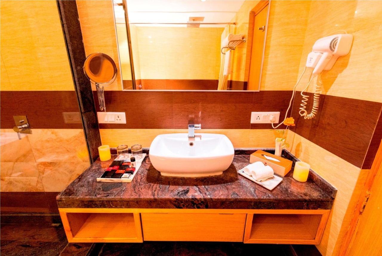 Hotel Ramada Neemrana Zewnętrze zdjęcie